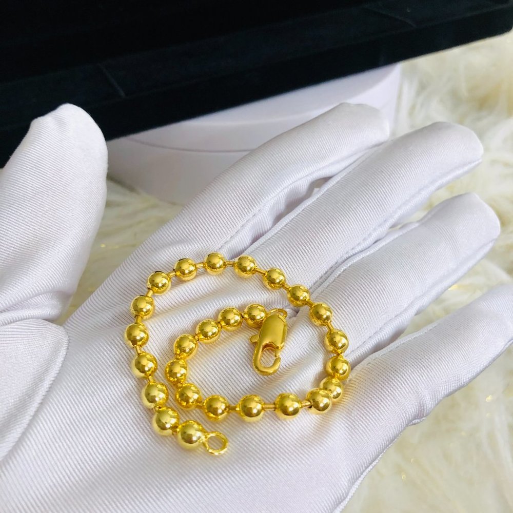 18K Gold Plated Beads Bracelet - Picture 3 of 8